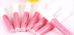 Tube de colle pour faux ongles